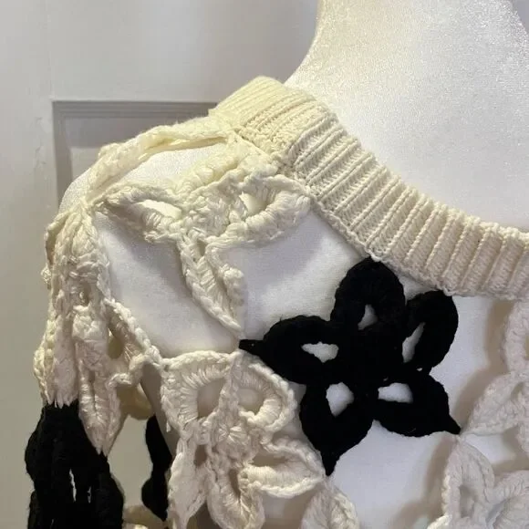 Zara Limited Edition Black White Women's Floral Crochet Sweater Boho Festival - Picture 8 of 16